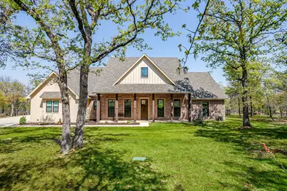 322 Mountain View Court, Sunset, TX 76270 - Photo 9