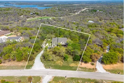 322 Mountain View Court, Sunset, TX 76270 - Photo 3