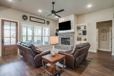 322 Mountain View Court, Sunset, TX 76270 - Photo 19