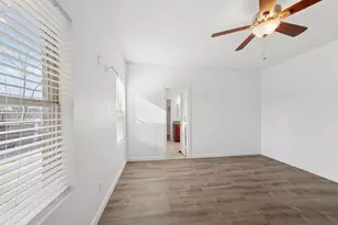 1253 E Jessamine St, Fort Worth, TX 76104 - Photo 11