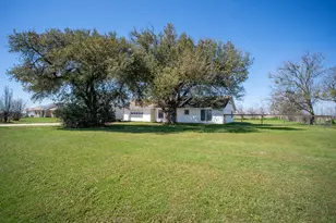 1916 S Hwy 14, Groesbeck, TX 76642 - Photo 1