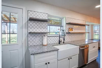 1916 S Hwy 14, Groesbeck, TX 76642 - Photo 17