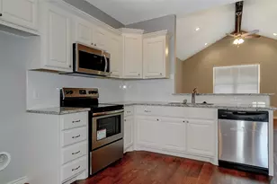 613 E Rosedale St, Sherman, TX 75090 - Photo 7