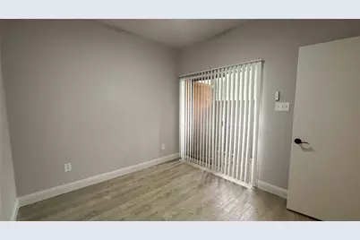 5757 Martel Avenue #B05, Dallas, TX 75206 - Photo 7