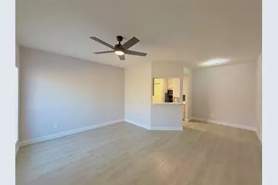 5757 Martel Avenue #B05, Dallas, TX 75206 - Photo 1
