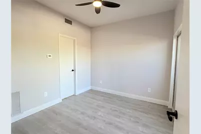 5757 Martel Avenue #B05, Dallas, TX 75206 - Photo 7