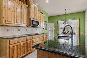 17154 Lochwood Ln, Forney, TX 75126 - Photo 11