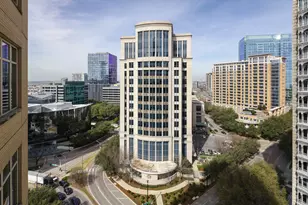 2555 N Pearl St, Dallas, TX 75201 - Photo 17