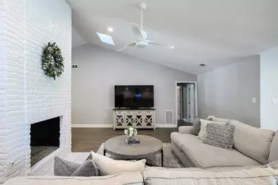 6639 Clearhaven Circle, Dallas, TX 75248 - Photo 5