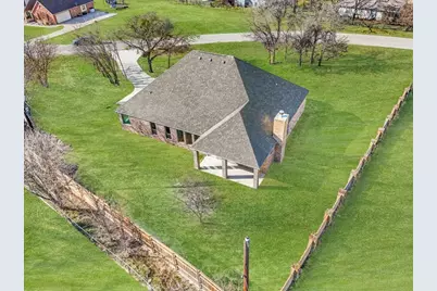 101 Hearthstone Court, Weatherford, TX 76087 - Photo 33