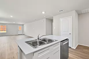 4152 Woodhill Bnd Dr, Fort Worth, TX 76036 - Photo 9