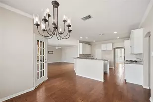 303 Chestnut Cove Cir, Southlake, TX 76092 - Photo 11