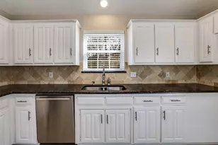 4129 Hackmore Loop, Irving, TX 75061 - Photo 11