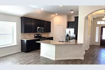 9328 Bronze Meadow Drive, Fort Worth, TX 76131 - Photo 5