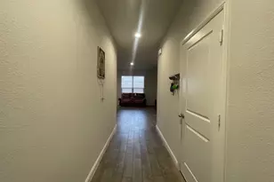 8917 Boulder Oak Blvd, Fort Worth, TX 76131 - Photo 3