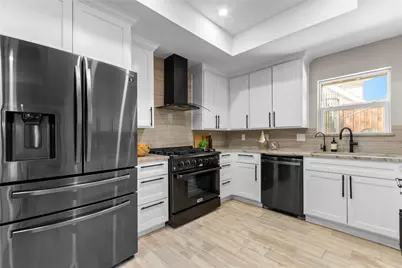 2819 Yorkshire Street, Irving, TX 75061 - Photo 11