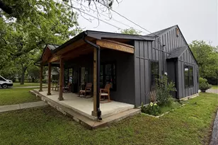 1605 S Houston St, Kaufman, TX 75142 - Photo 3