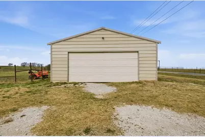 650 Lone Star Road, Whitesboro, TX 76273 - Photo 5