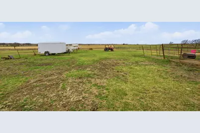 650 Lone Star Road, Whitesboro, TX 76273 - Photo 33