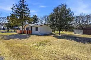 76 Forest Ln, Gordonville, TX 76245 - Photo 3