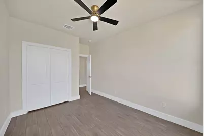 5104 Waterbury Court, Granbury, TX 76048 - Photo 23