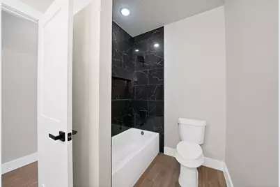 5104 Waterbury Court, Granbury, TX 76048 - Photo 29