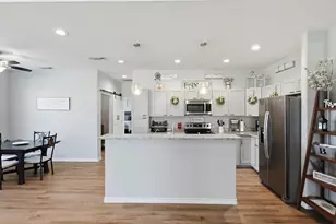 913 Carpenter St, Azle, TX 76020 - Photo 17