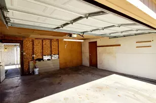 11352 Quail Run St, Dallas, TX 75238 - Photo 27