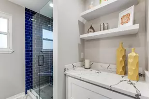 8306 Stonycreek Dr, Dallas, TX 75228 - Photo 19