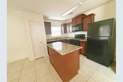 324 Lavaca Drive, Princeton, TX 75407 - Photo 9