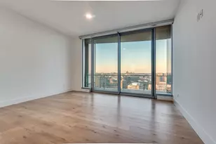 3130 N Harwood St, Dallas, TX 75201 - Photo 15
