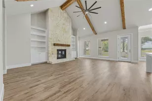 8400 Stallion Dr, Godley, TX 76044 - Photo 11