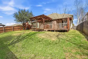 560 Vickie St, Crowley, TX 76036 - Photo 37