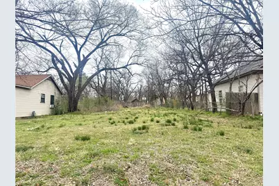 217 W Acheson Street, Denison, TX 75020 - Photo 3