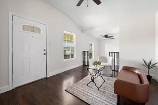 508 Lois Cir, Granbury, TX 76049 - Photo 5