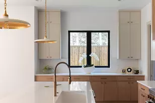 8931 San Fernando Way, Dallas, TX 75218 - Photo 13