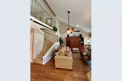 1909 Towngate Dr, Garland, TX 75041 - Photo 3