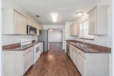 6501 Riverwater Trail, Fort Worth, TX 76179 - Photo 11