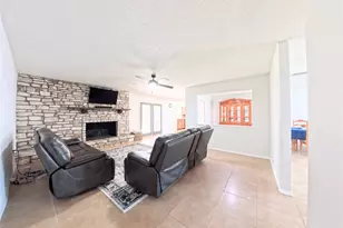 5914 Freemans Farm St, San Antonio, TX 78233 - Photo 7