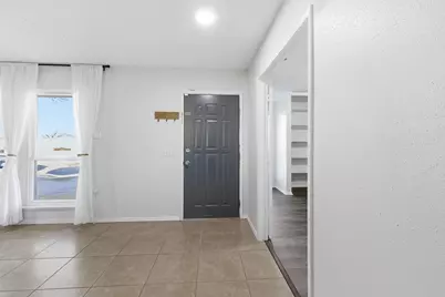 5914 Freemans Farm Street, San Antonio, TX 78233 - Photo 5