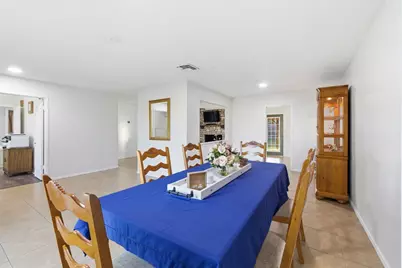 5914 Freemans Farm Street, San Antonio, TX 78233 - Photo 7