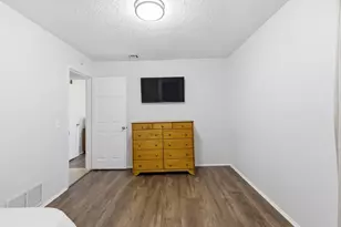 5914 Freemans Farm St, San Antonio, TX 78233 - Photo 25