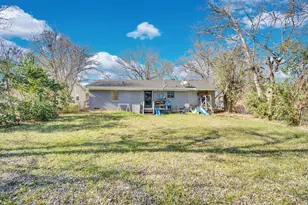 302 Cumberland Rd, Waxahachie, TX 75165 - Photo 23