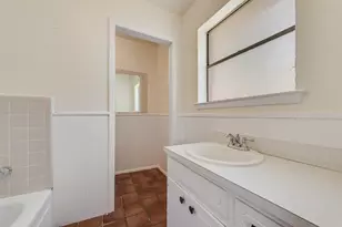 111 Joyce Dr, Argyle, TX 76226 - Photo 15