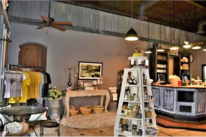 2702 Lee Street, Greenville, TX 75401 - Photo 23