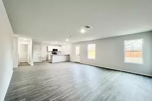 872 Eagles Nest Dr, Cleburne, TX 76031 - Photo 9