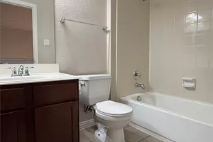 802 Apple Hill Dr, Allen, TX 75013 - Photo 17