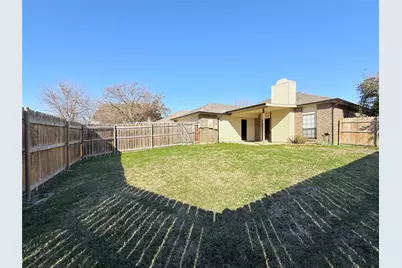 980 Mauve Drive, Lewisville, TX 75067 - Photo 17
