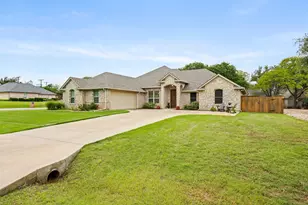 8500 Auburn Ct, Granbury, TX 76049 - Photo 35