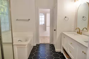 6401 Richmond Ct, Rowlett, TX 75089 - Photo 9